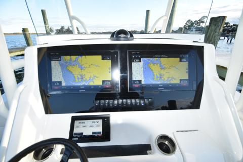 Marine Dash Example